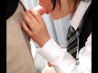 Beijing Dom: Chinese slave sucks white cock